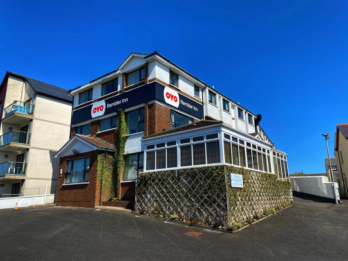Rambler Travel Inn Portstewart Buitenkant foto